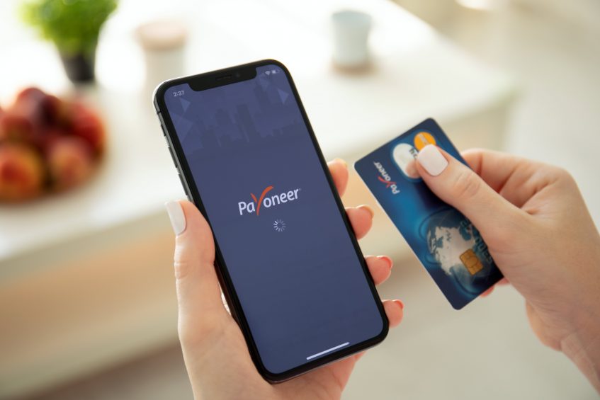 Send payments with Payoneer