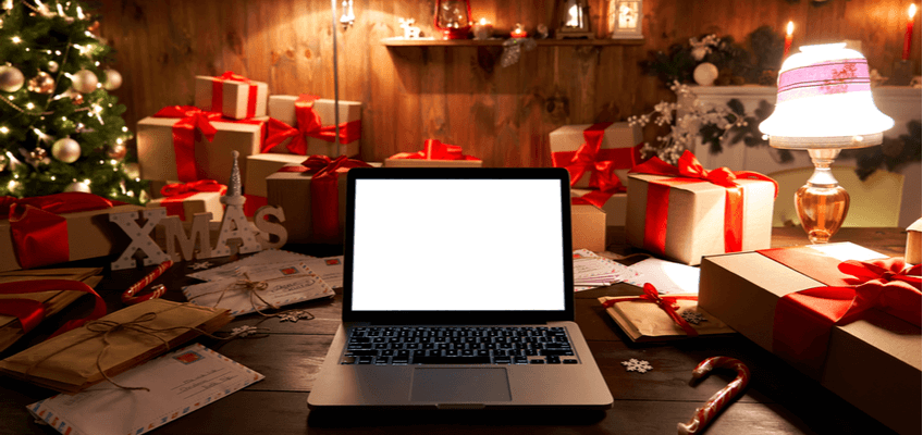 laptop Christmas holiday season ecommerce